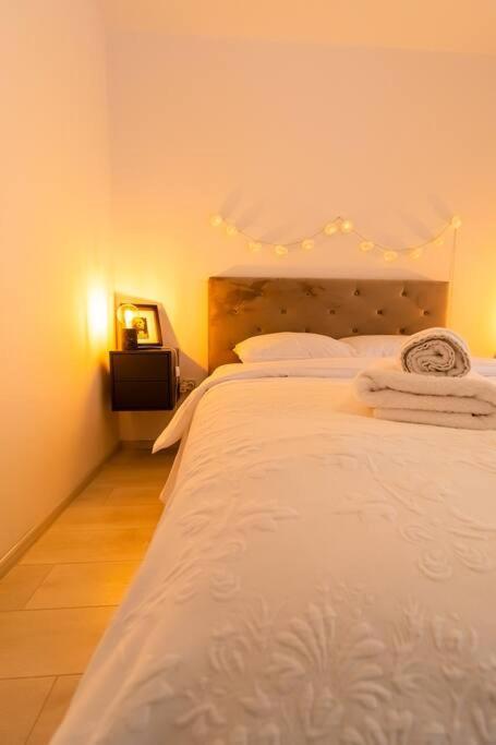 Arte - 2 Bedroom Apartment Near Coresi Mall With Free Parking Брашов Экстерьер фото