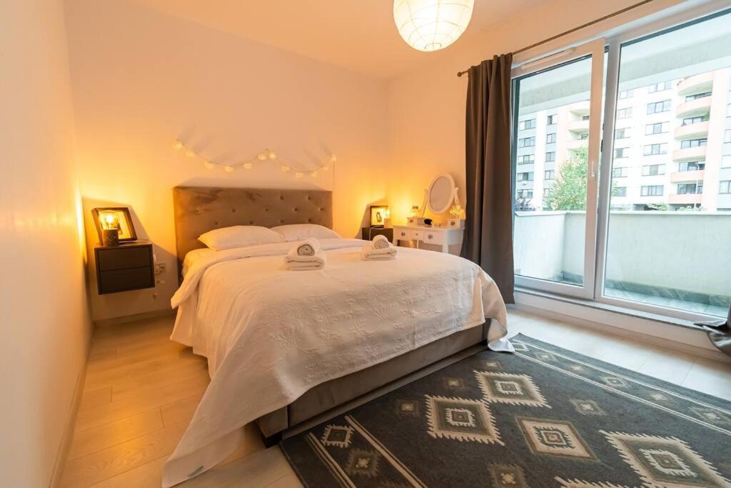 Arte - 2 Bedroom Apartment Near Coresi Mall With Free Parking Брашов Экстерьер фото