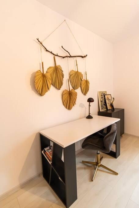 Arte - 2 Bedroom Apartment Near Coresi Mall With Free Parking Брашов Экстерьер фото